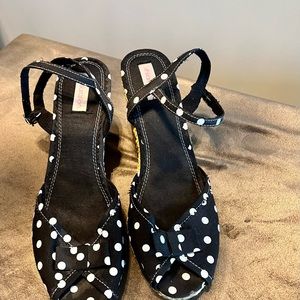 Fun polka dot wedge sandals